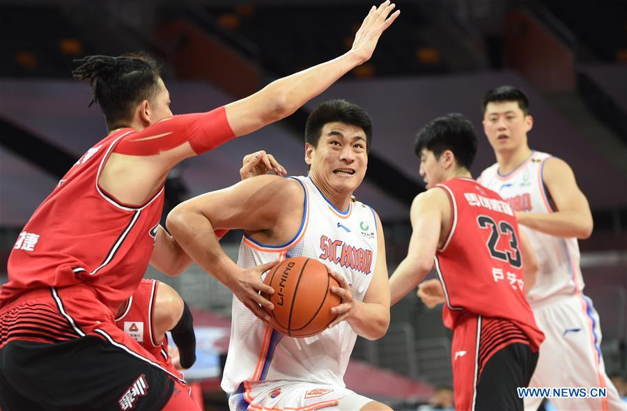 (SP)中国-东莞-篮球-CBA联赛-四川VS深圳(CN)