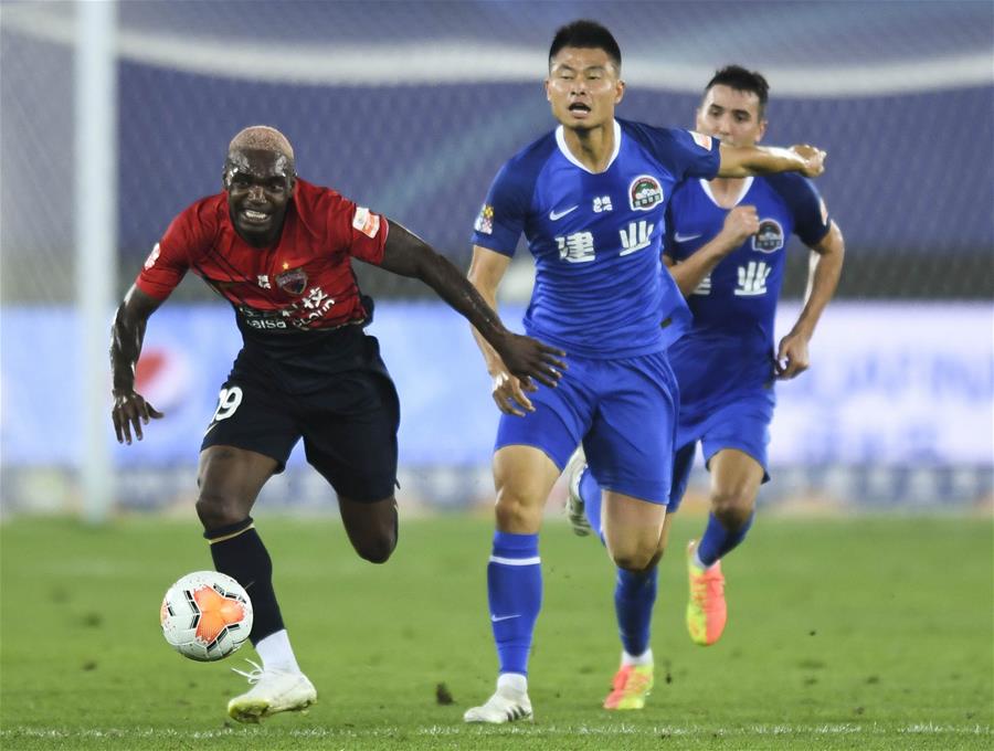 (SP)中国-大连-足球-中国超联赛-深圳足球VS河南建业FC(中国)